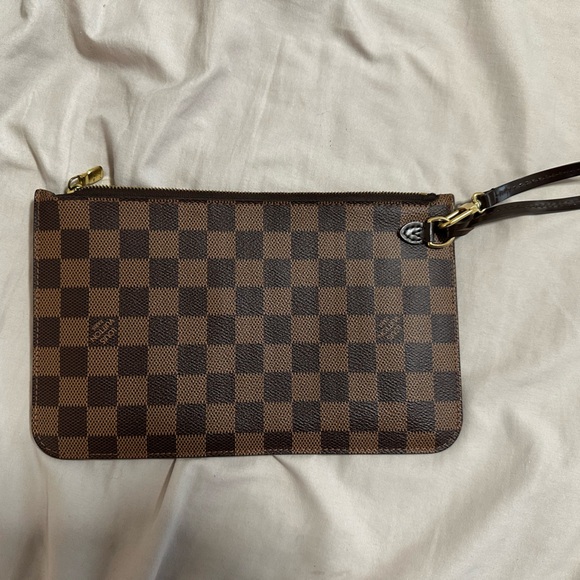 Louis Vuitton Wristlet/Pouch - Picture 2 of 5